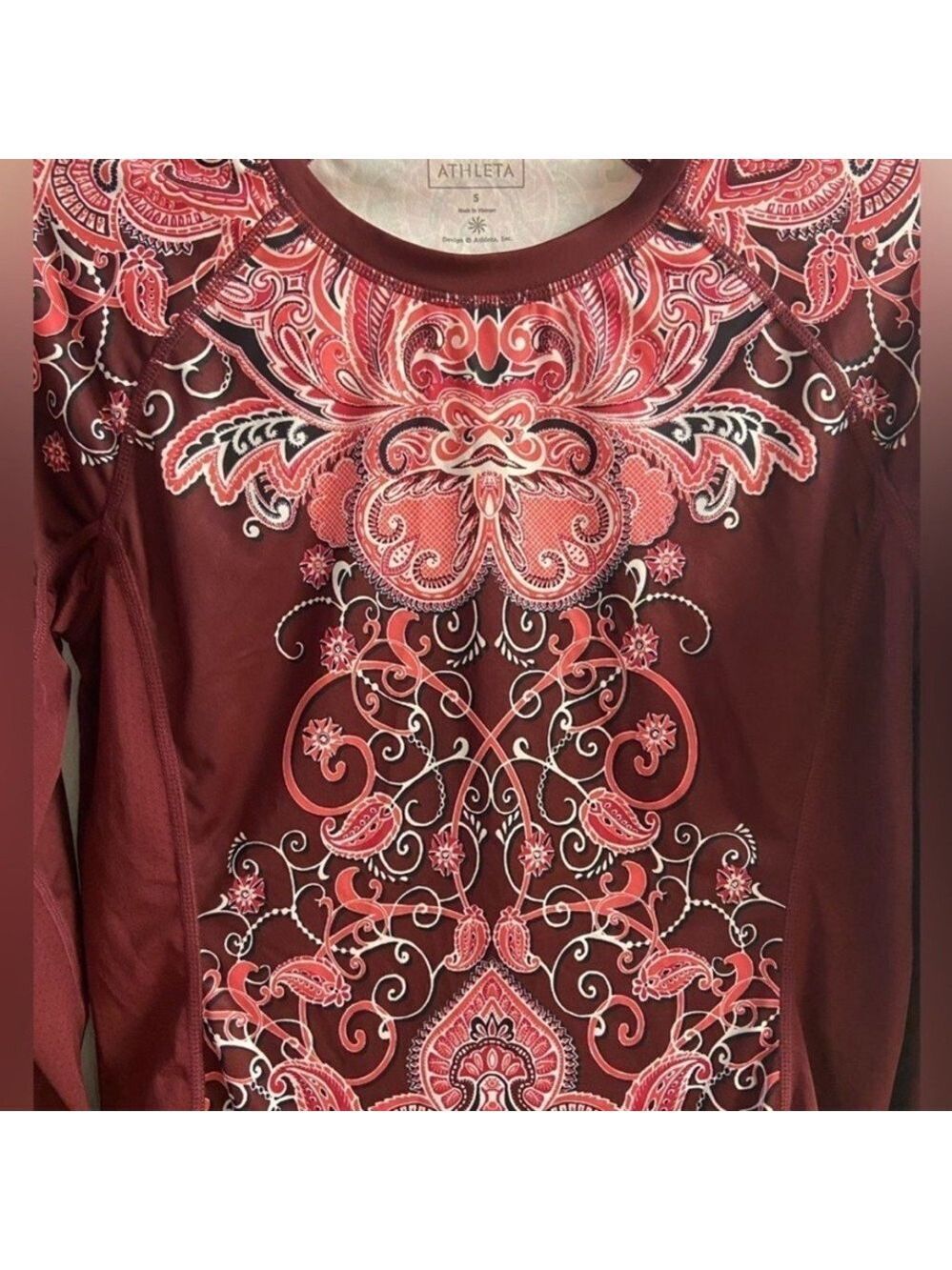 Athleta Burgundy and Pink Patterned Long Sleeve Top Small - Picture 2 of 6